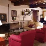 ホテル La Casona De Somahoz